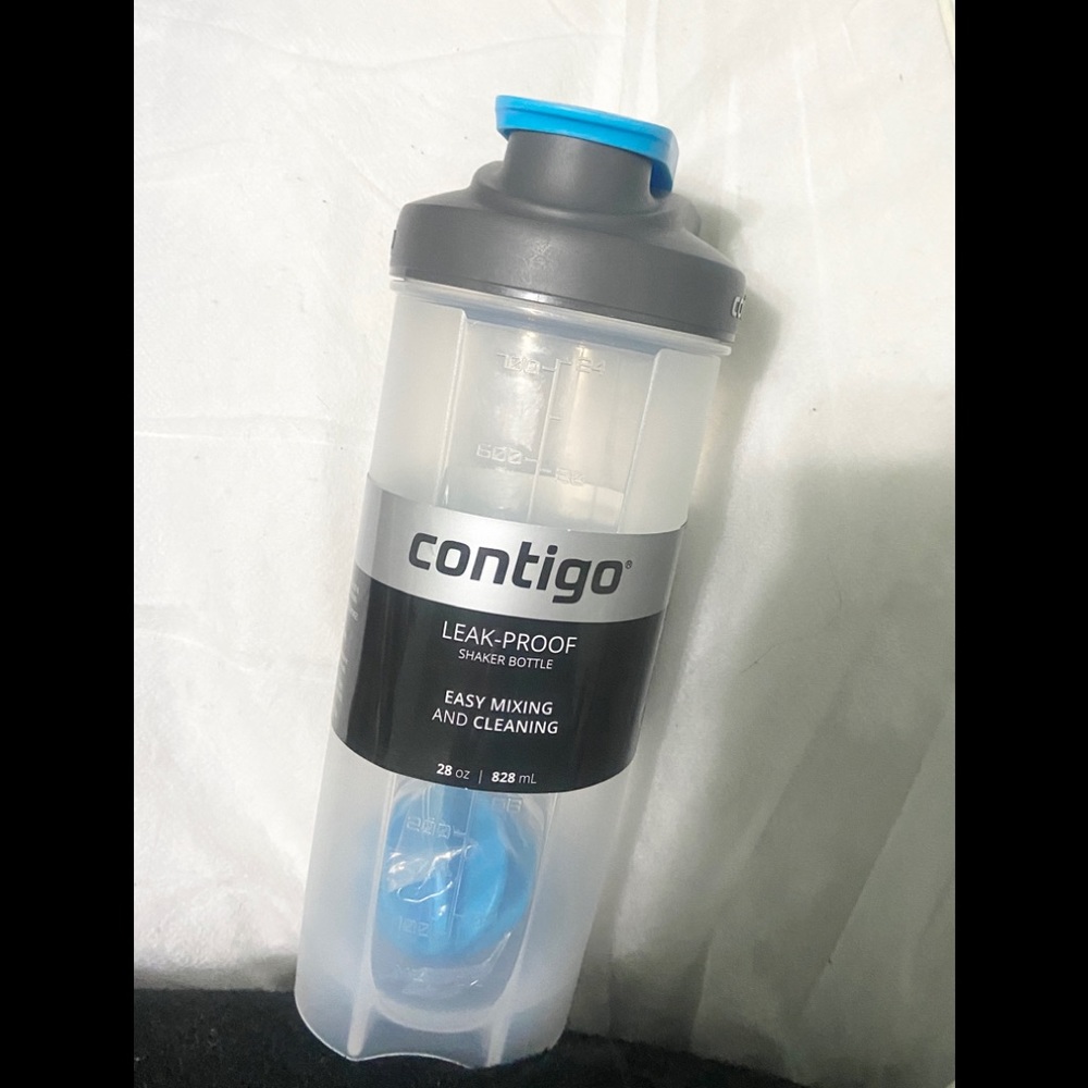 Contigo blender bottle shaker brand new